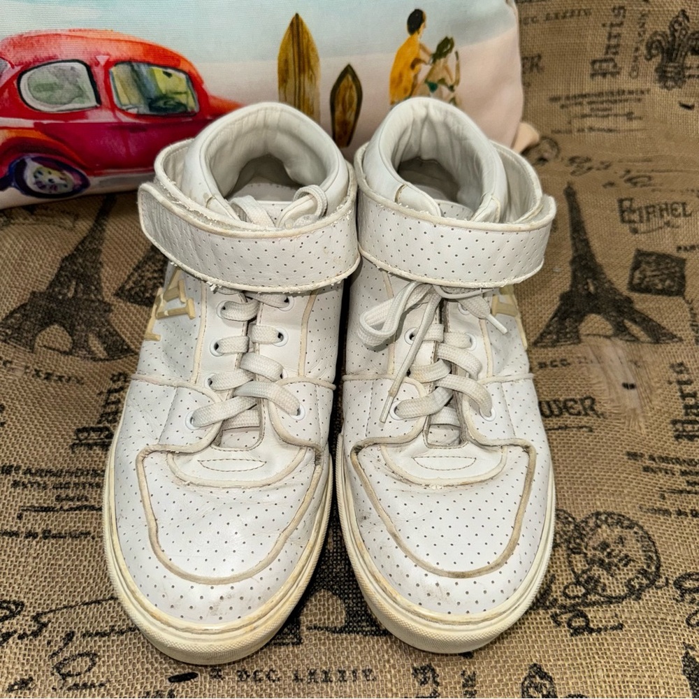 Auth Louis Vuitton Acapulco Men's White Leather Perforated Sneakers Size 6.5 - Picture 4 of 13